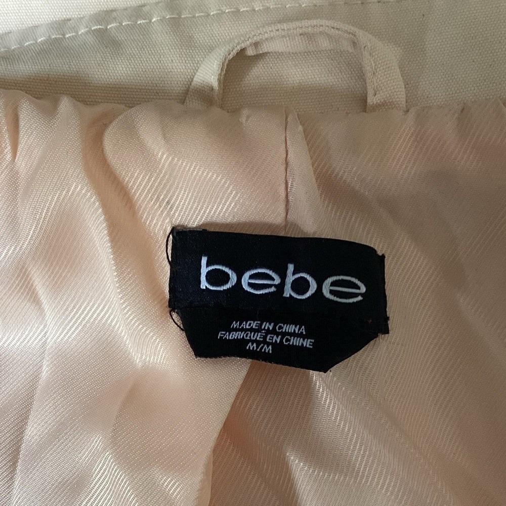 Bebe Cream‎ Trench Coat with Belted Waist and Notched Lapel Size M - Picture 5 of 7